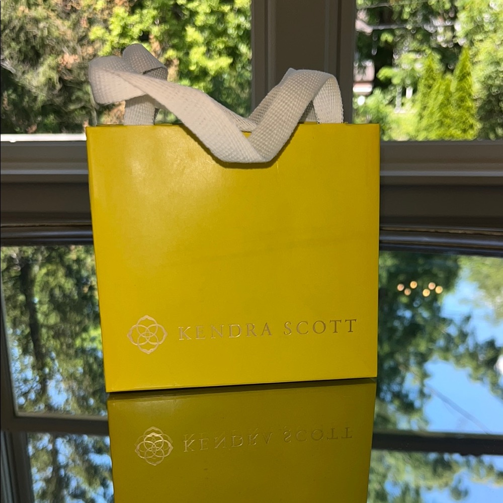 Small Kendra Scott Gift Bag
